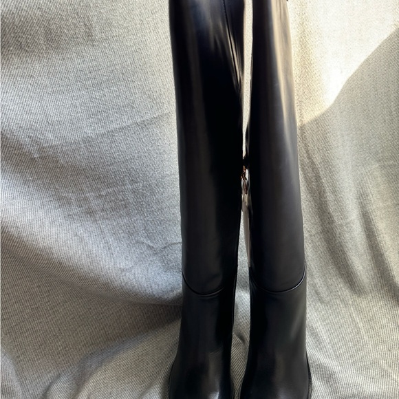 Tommy Hilfiger Black Heeled Knee High Boots Sleek Design, sz 7.5 Organic, rare - Picture 3 of 9